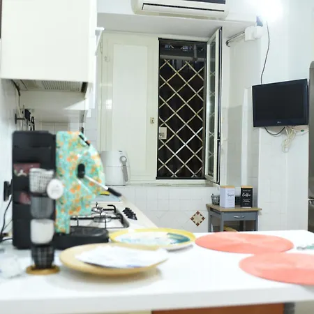 Nfa Nikyfigurellapartament * נאפולי